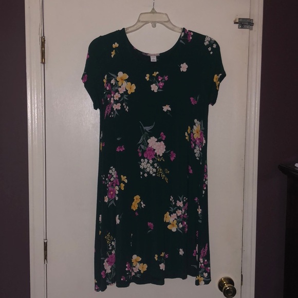 Old Navy t-shirt dress—LG - Picture 1 of 3